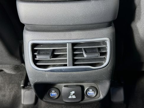 Certified 2022 Hyundai Santa Fe Limited image 27