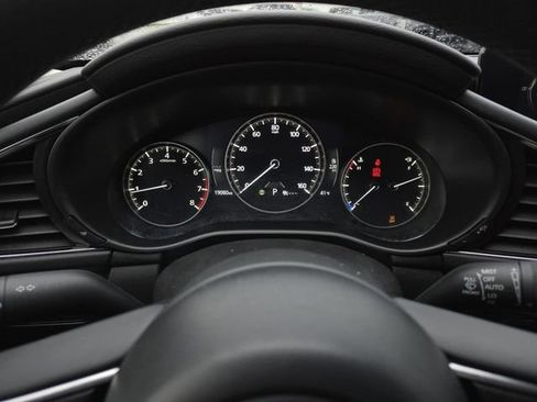 Used 2025 MAZDA MAZDA3 s image 32