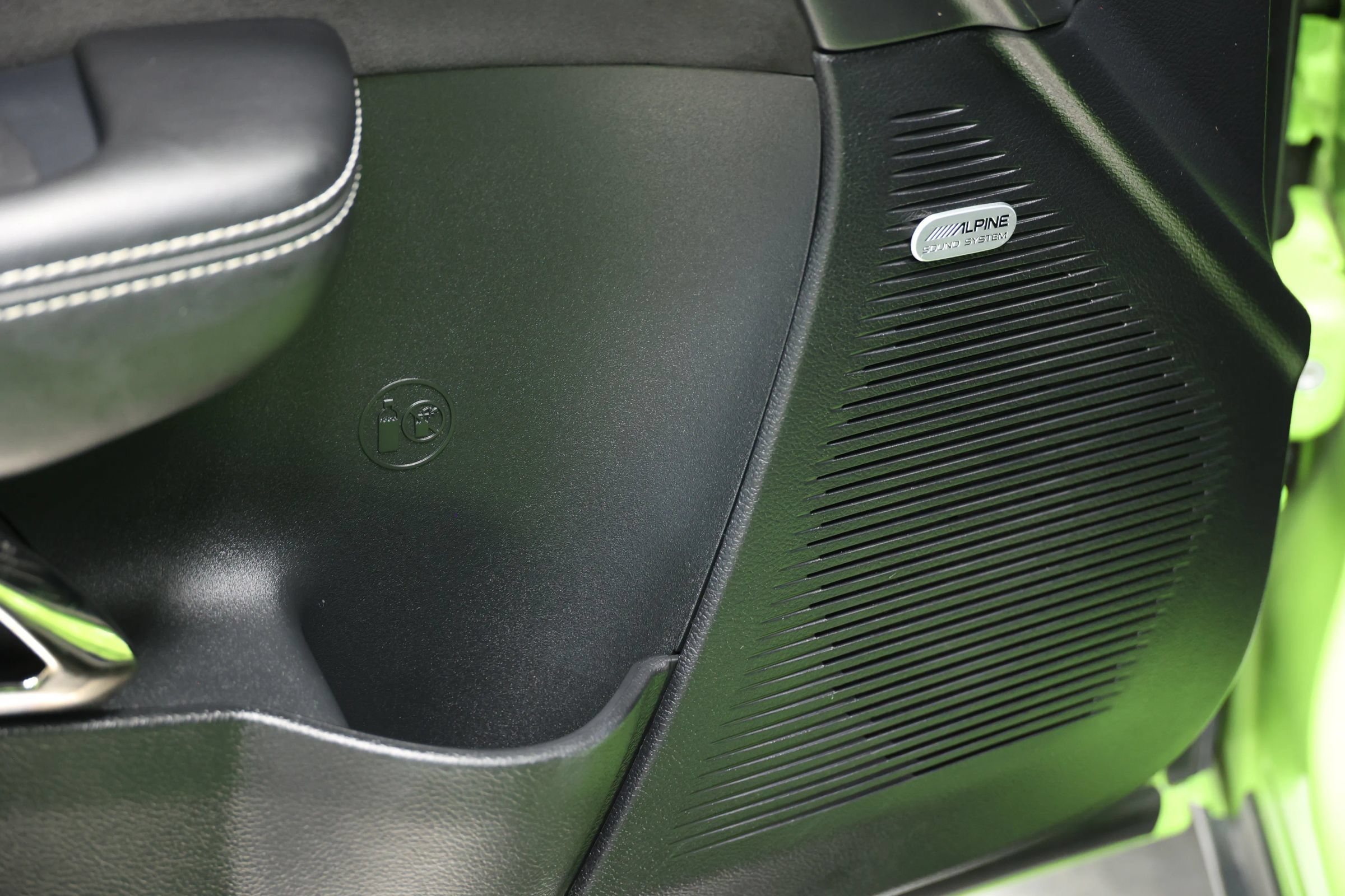 Used 2023 Dodge Challenger SRT Hellcat RWD image 13