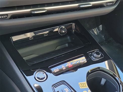 Used 2025 Audi A5 2.0T Premium Plus Sedan w/ Premium Plus image 14