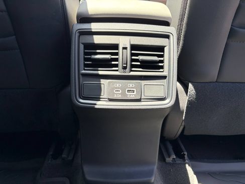 New 2026 Subaru Forester Premium AWD/4WD image 30