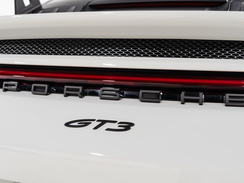 Used 2022 Porsche 911 GT3 RWD image 23