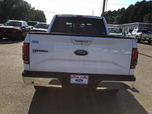 Used 2017 Ford F150 Lariat w/ Equipment Group 501A Mid AWD/4WD image 12