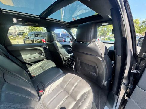 Used 2015 Land Rover Range Rover Sport Supercharged AWD/4WD image 17
