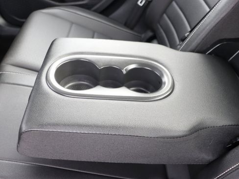 Used 2024 Volkswagen Jetta SE image 20