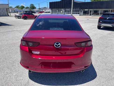 Used 2021 MAZDA MAZDA3 s FWD image 4