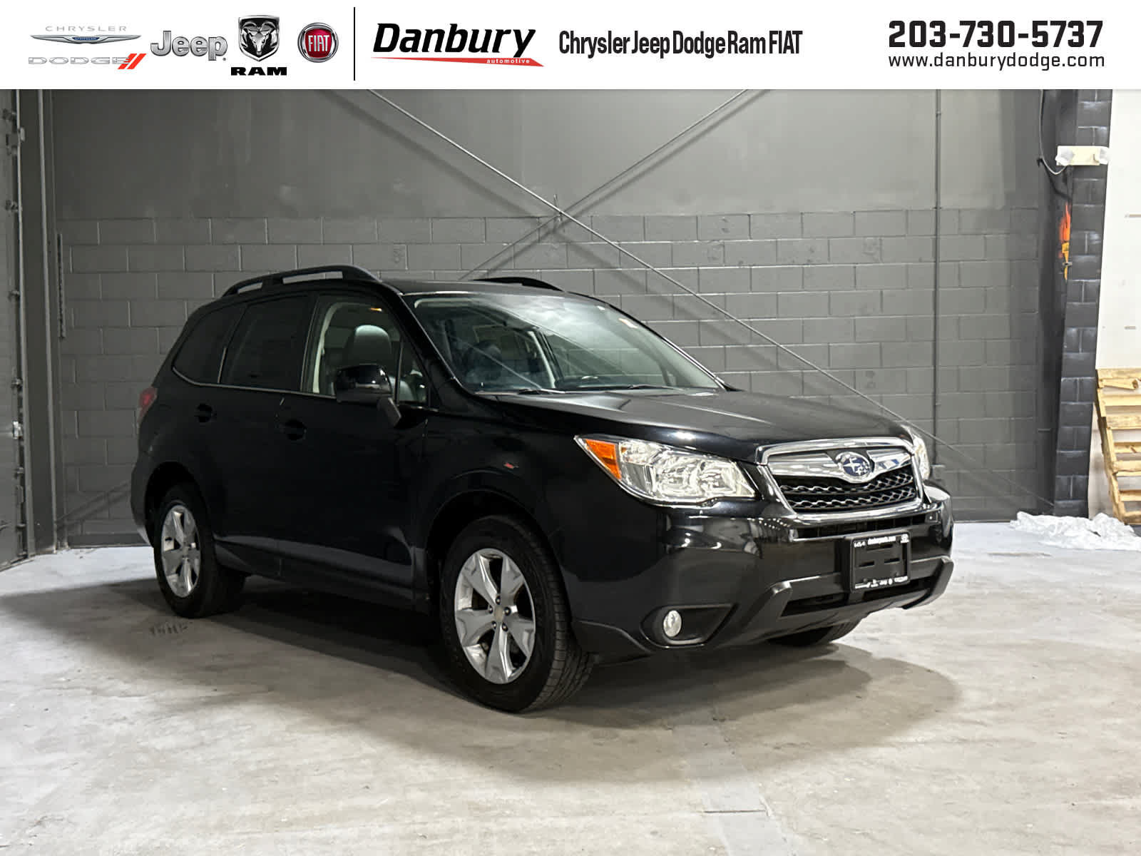 Used 2016 Subaru Forester 2.5i Limited AWD/4WD image 1