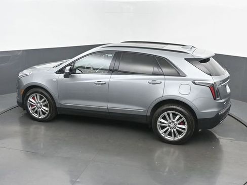 Used 2023 Cadillac XT5 Sportv w/ LPO, Floor Liner Package AWD/4WD image 38