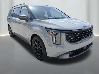 Used 2026 Kia Carnival SX Prestige FWD video 2