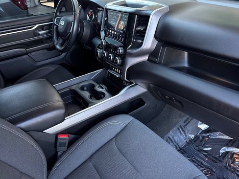 Used 2022 RAM 1500 Big Horn AWD/4WD image 17