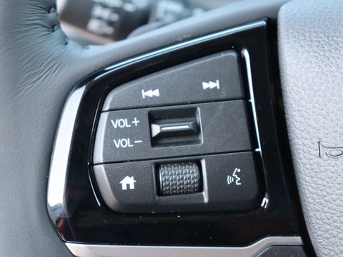 Certified 2026 Honda Odyssey Elite image 33