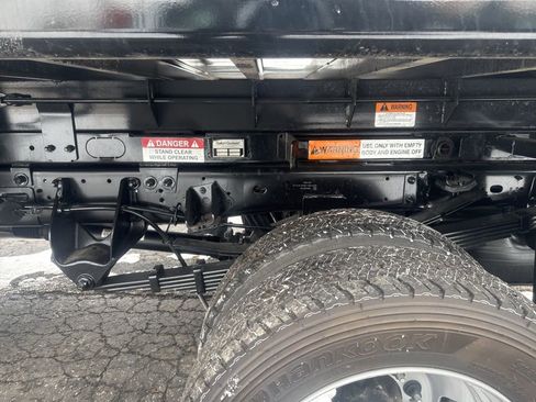 New 2024 RAM 5500 Tradesman AWD/4WD image 33
