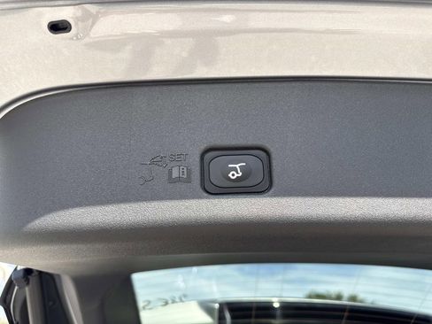 New 2026 Lincoln Nautilus Premier w/ Equipment Group 102A AWD/4WD image 12