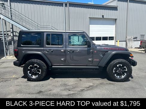 Used 2025 Jeep Wrangler Unlimited Rubicon AWD/4WD image 2