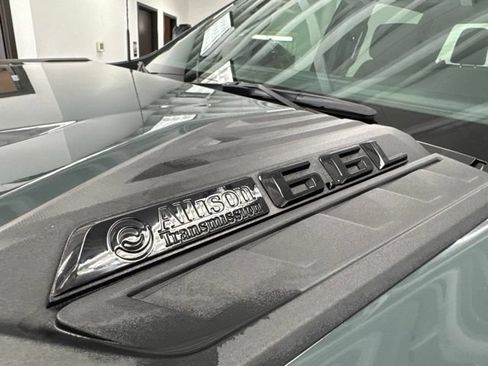 Used 2025 Chevrolet Silverado 3500 LT w/ Trail Boss Package AWD/4WD image 7