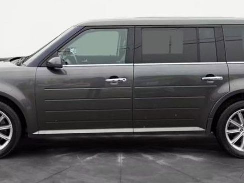 Used 2018 Ford Flex Limited w/ Class III Trailer Tow Package image 5