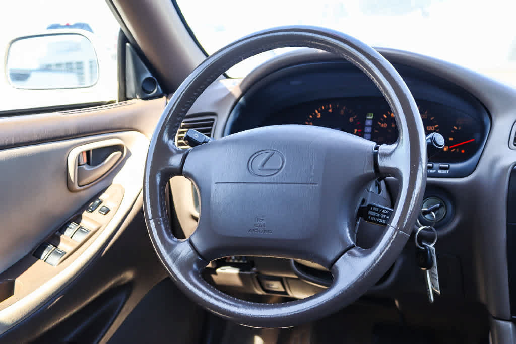 Used 1995 Lexus ES 330 w/ Leather Trim Pkg FWD image 14