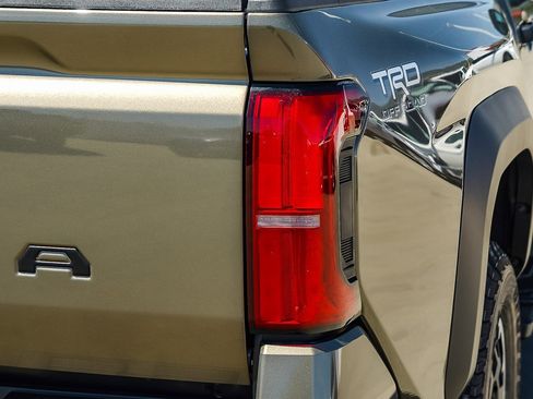 New 2026 Toyota Tacoma TRD Off-Road AWD/4WD image 8