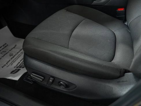 Certified 2025 Toyota RAV4 XLE image 33