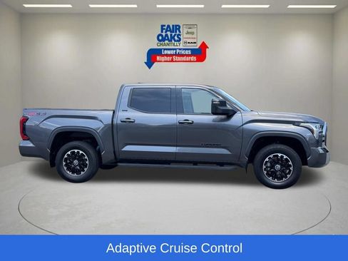 Used 2022 Toyota Tundra SR5 AWD/4WD image 5
