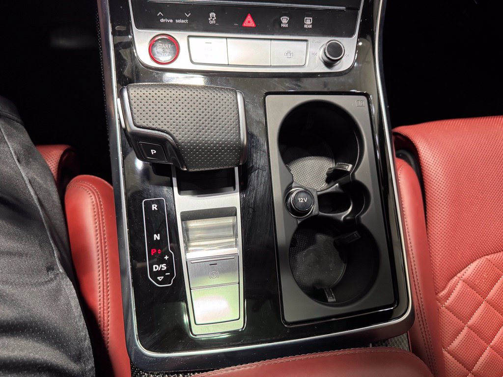 Used 2023 Audi SQ7 Premium Plus AWD/4WD image 29