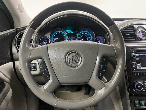 Used 2017 Buick Enclave Leather image 17