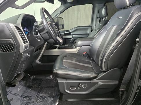 Used 2019 Ford F450 Platinum w/ Platinum Ultimate Package AWD/4WD image 22