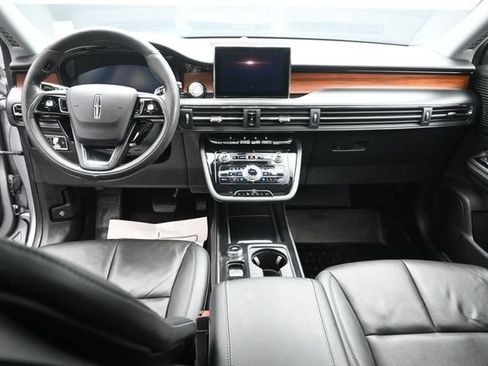 Certified 2022 Lincoln Corsair Reserve w/ Elements Package FWD image 23