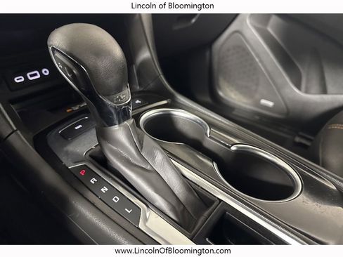 Used 2022 Chevrolet Equinox Premier image 48