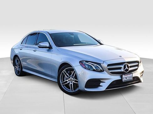 Used 2019 Mercedes-Benz E 450 4MATIC Sedan image 2