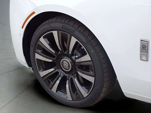 New 2026 Rolls-Royce Ghost Extended image 27