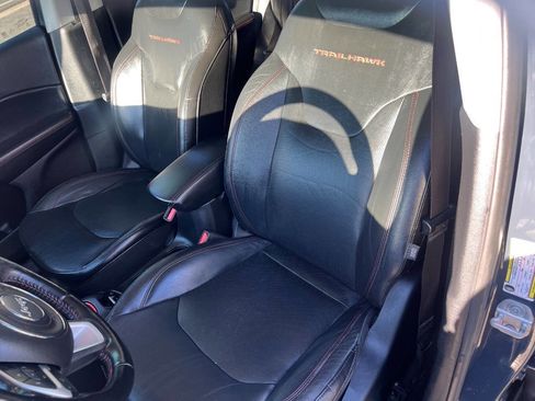 Used 2018 Jeep Compass Trailhawk w/ Leather Interior Group image 15