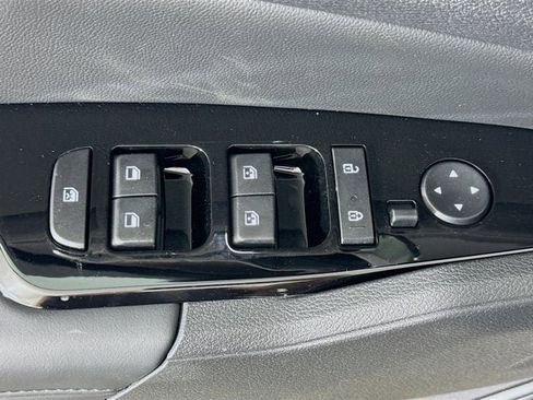 Certified 2025 Kia Sportage EX AWD/4WD image 20