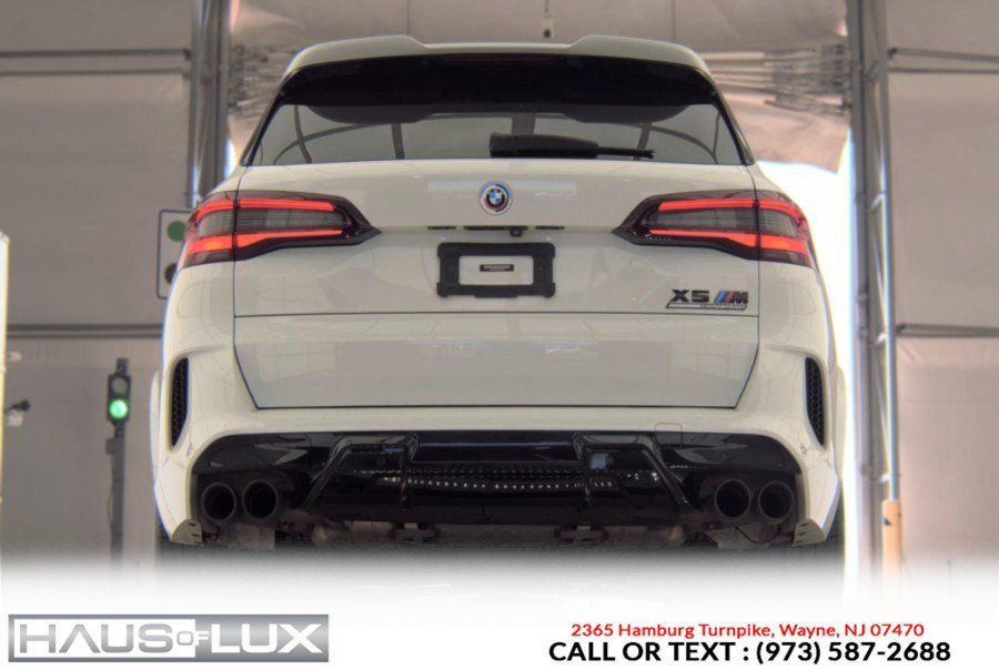Used 2021 BMW X5 M w/ Competition Package AWD/4WD image 8