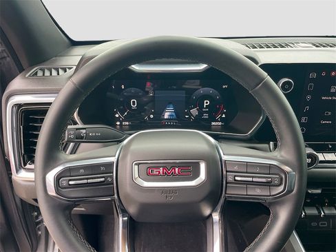 Used 2024 GMC Canyon Elevation w/ Convenience Package image 13