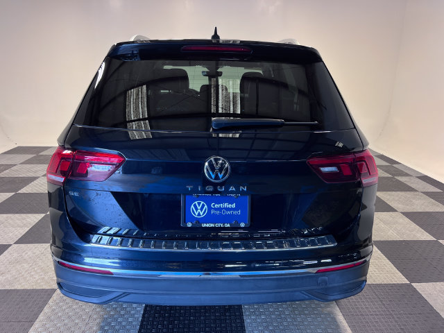 Certified 2024 Volkswagen Tiguan SE FWD image 4