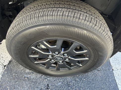 Used 2026 Toyota 4Runner SR5 image 6