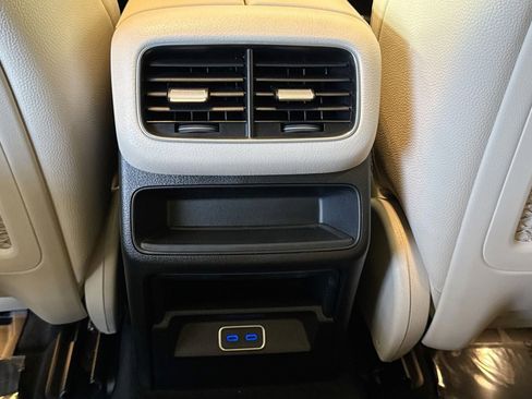 Certified 2026 Mercedes-Benz GLE 350 4MATIC image 24