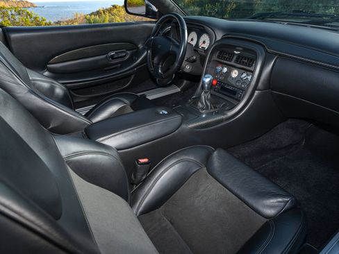 Used 2003 Aston Martin DB7 Vantage RWD image 16