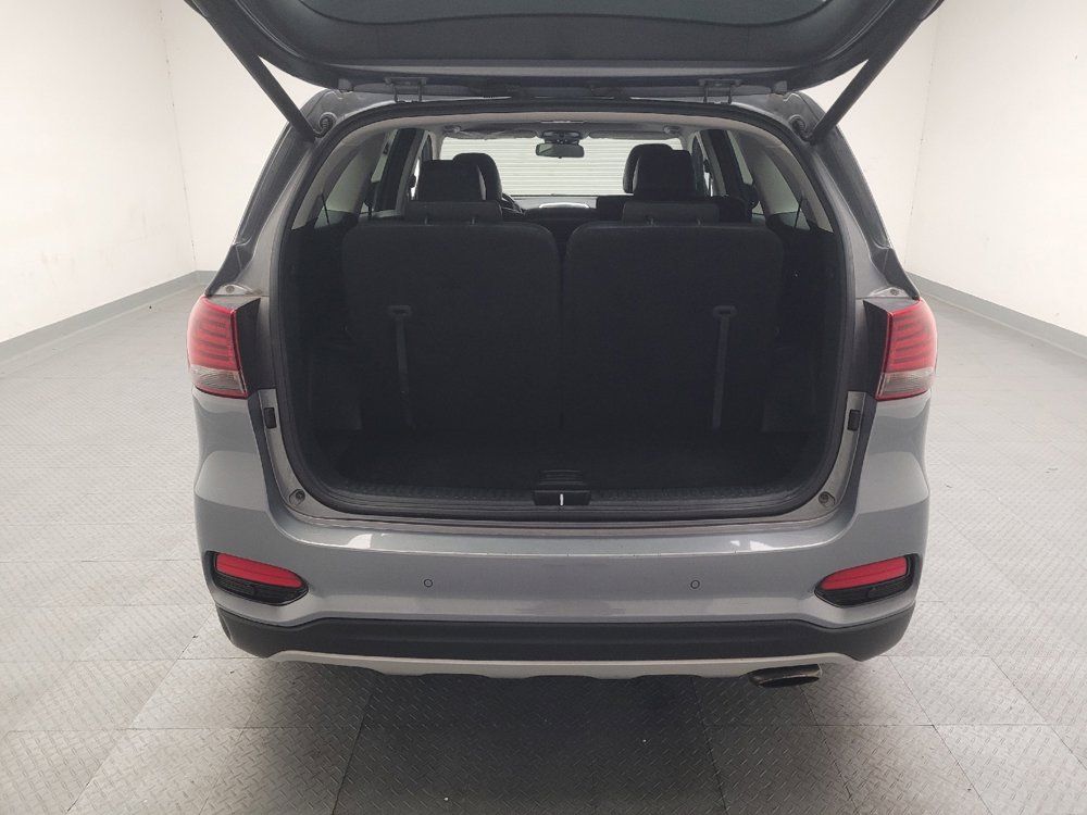 Used 2019 Kia Sorento EX FWD image 29