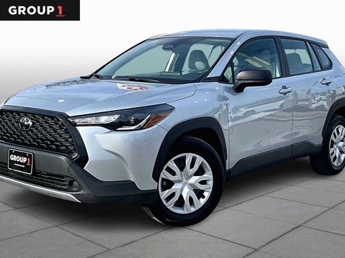 Used 2023 Toyota Corolla Cross L image 1