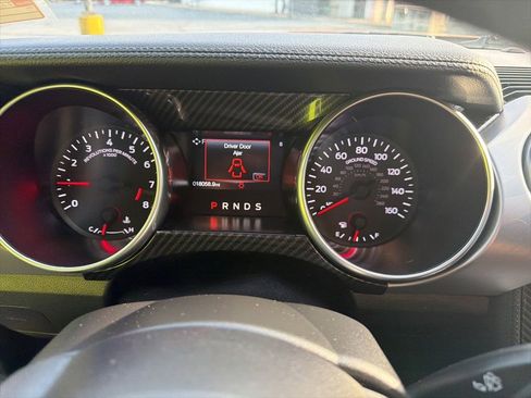 Used 2019 Ford Mustang GT Premium w/ Black Accent Package RWD image 12