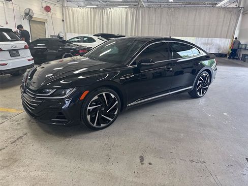 Used 2023 Volkswagen Arteon SEL Premium AWD/4WD image 3