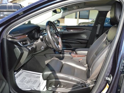 Used 2013 Cadillac XTS Premium image 13