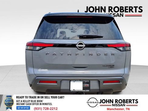New 2026 Nissan Pathfinder Platinum AWD/4WD image 17