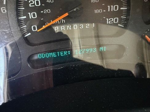 Used 2006 Chevrolet Silverado 3500 4x4 Regular Cab w/ Snow Plow Prep Package image 12