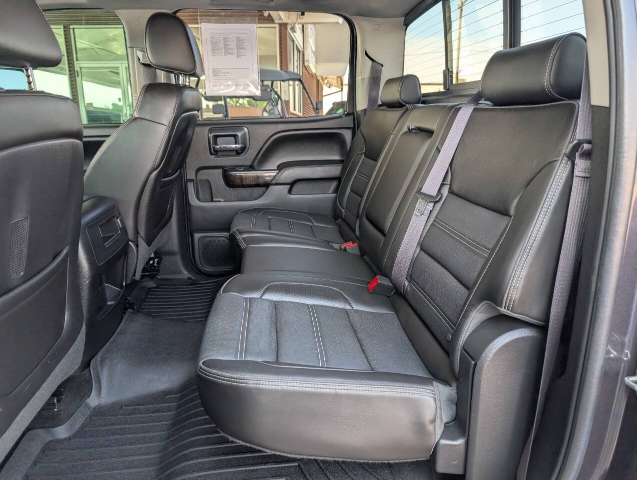 Used 2015 GMC Sierra 2500 Denali w/ Suspension Package, Off-Road AWD/4WD image 14
