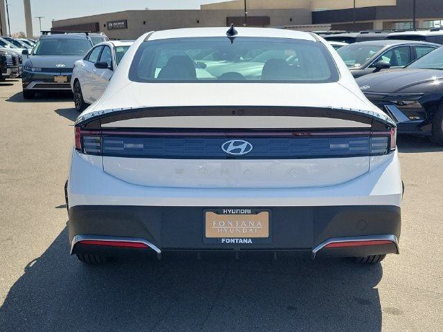 New 2026 Hyundai Sonata SE FWD image 32