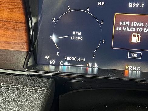 Used 2019 Lincoln Navigator Reserve w/ Cargo Package AWD/4WD image 23