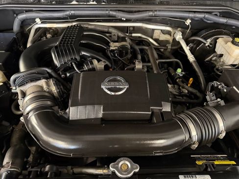 Used 2012 Nissan Xterra S w/ Value Package image 23